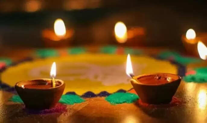 धनतेरस 2025: दीप जलाने के नियम और शुभ मुहूर्त