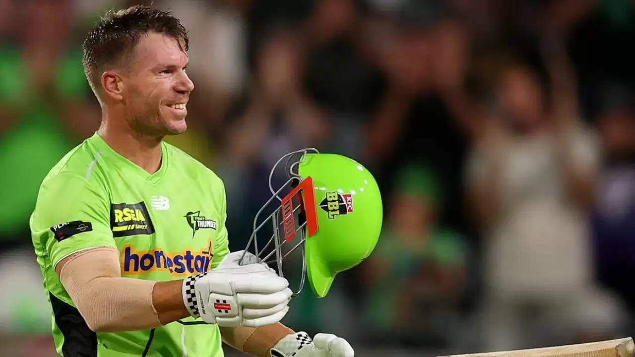 डेविड वॉर्नर ने BBL में 130 रन की शानदार पारी खेलकर दिखाया अपना पुराना जलवा