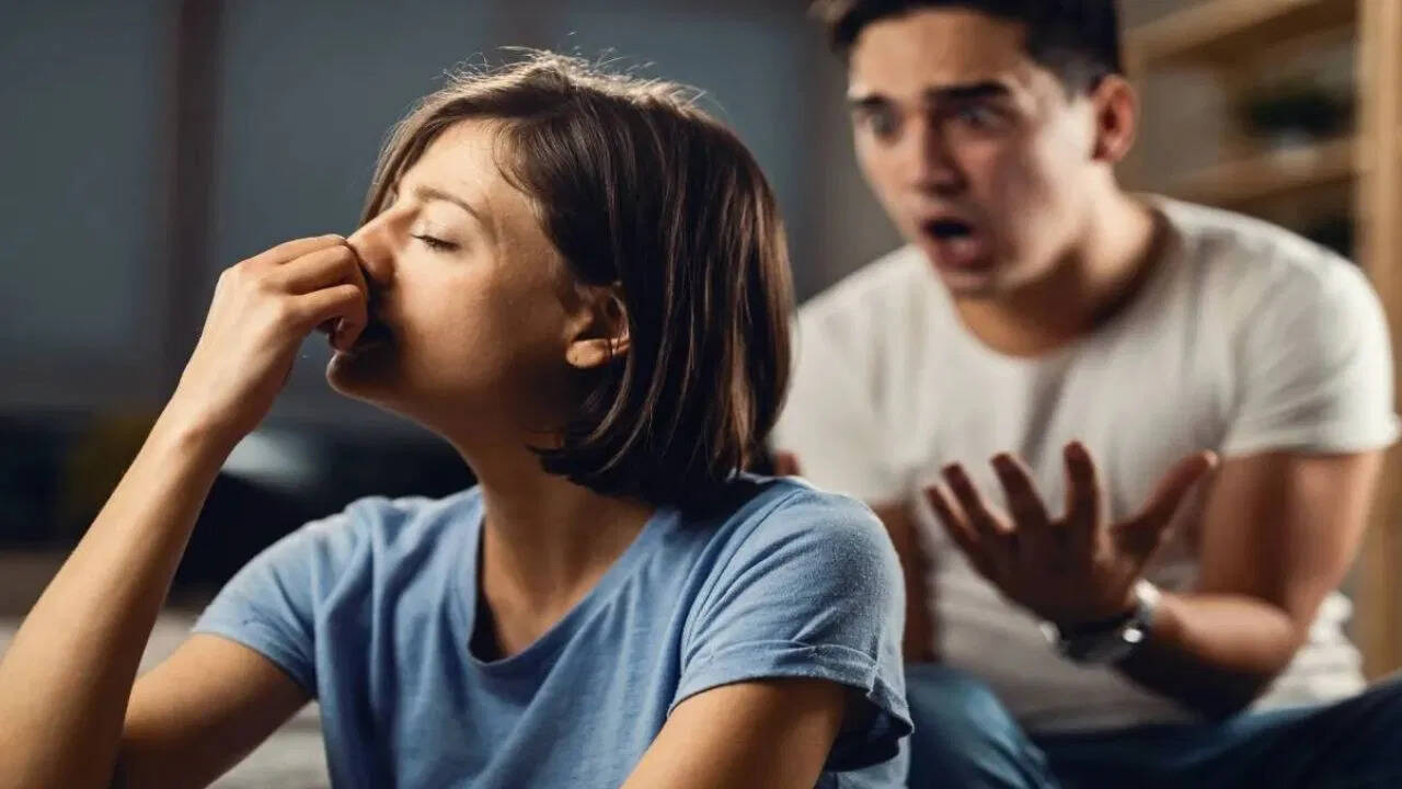 रिश्तों में शक को कैसे करें दूर: जानें ये उपयोगी टिप्स