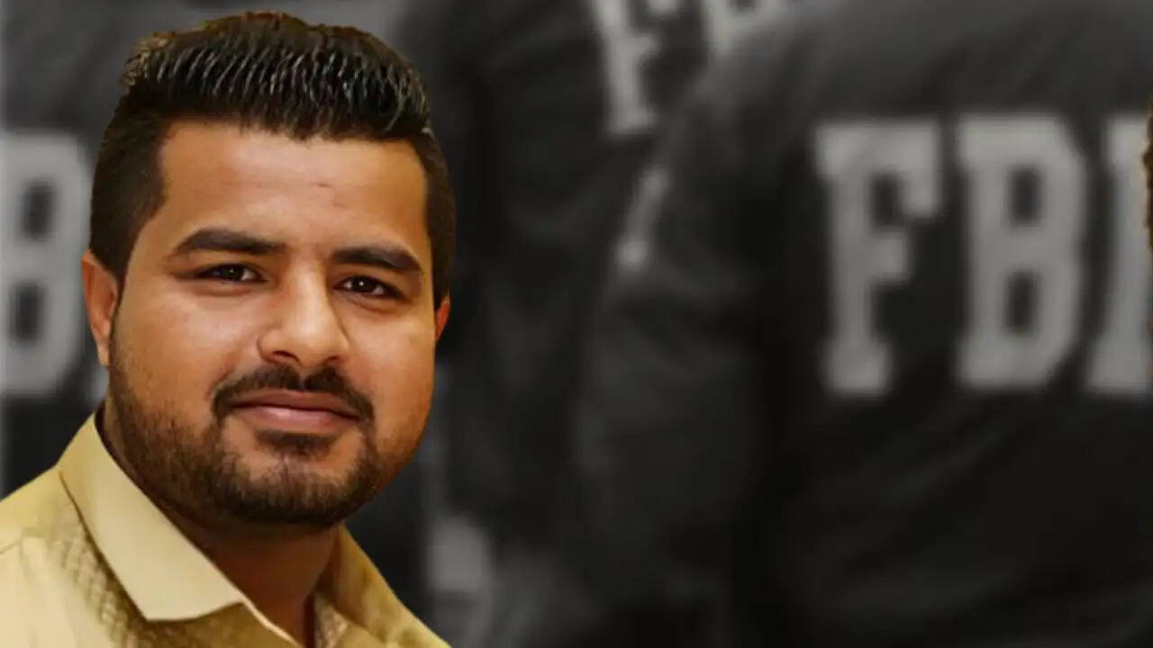 अमेरिका में भारतीय नागरिक पर धोखाधड़ी का आरोप, FBI ने शुरू की तलाश