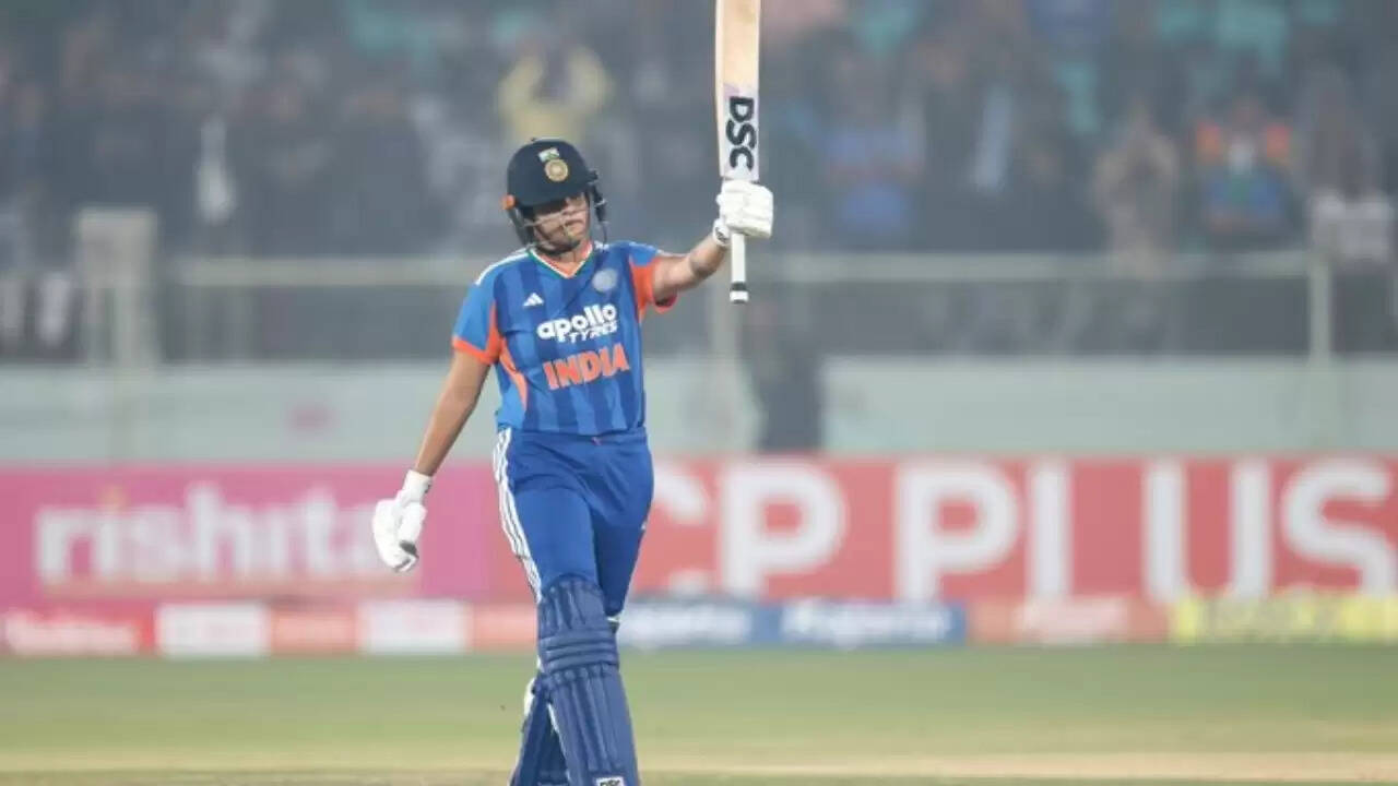 भारत और श्रीलंका के बीच तीसरे महिला टी20 मैच की तैयारी