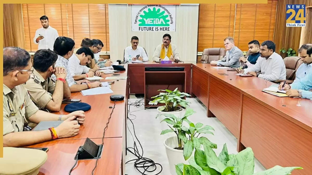 नोएडा एयरपोर्ट से प्रभावित युवाओं के लिए रोजगार की नई पहल
