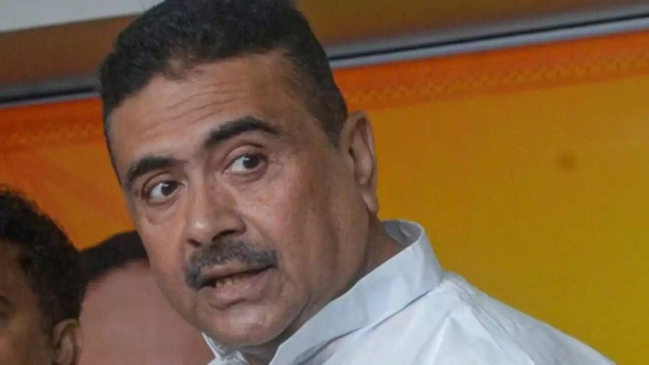 पश्चिम बंगाल में शुभेंदु अधिकारी के खिलाफ टीएमसी का कड़ा विरोध: जानें क्या है 'बैकडोर एनआरसी'