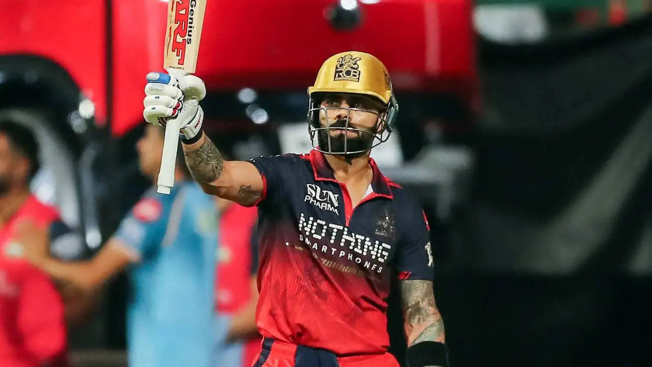 विराट कोहली 9000 आईपीएल रन के करीब, एक और ऐतिहासिक उपलब्धि की ओर