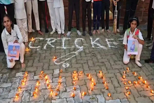 भारत और साउथ अफ्रीका के बीच महिला विश्व कप फाइनल: वाराणसी में हनुमान चालीसा का पाठ