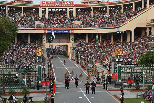 अटारी-वाघा बॉर्डर पर बीटिंग रिट्रीट सेरेमनी का नया समय