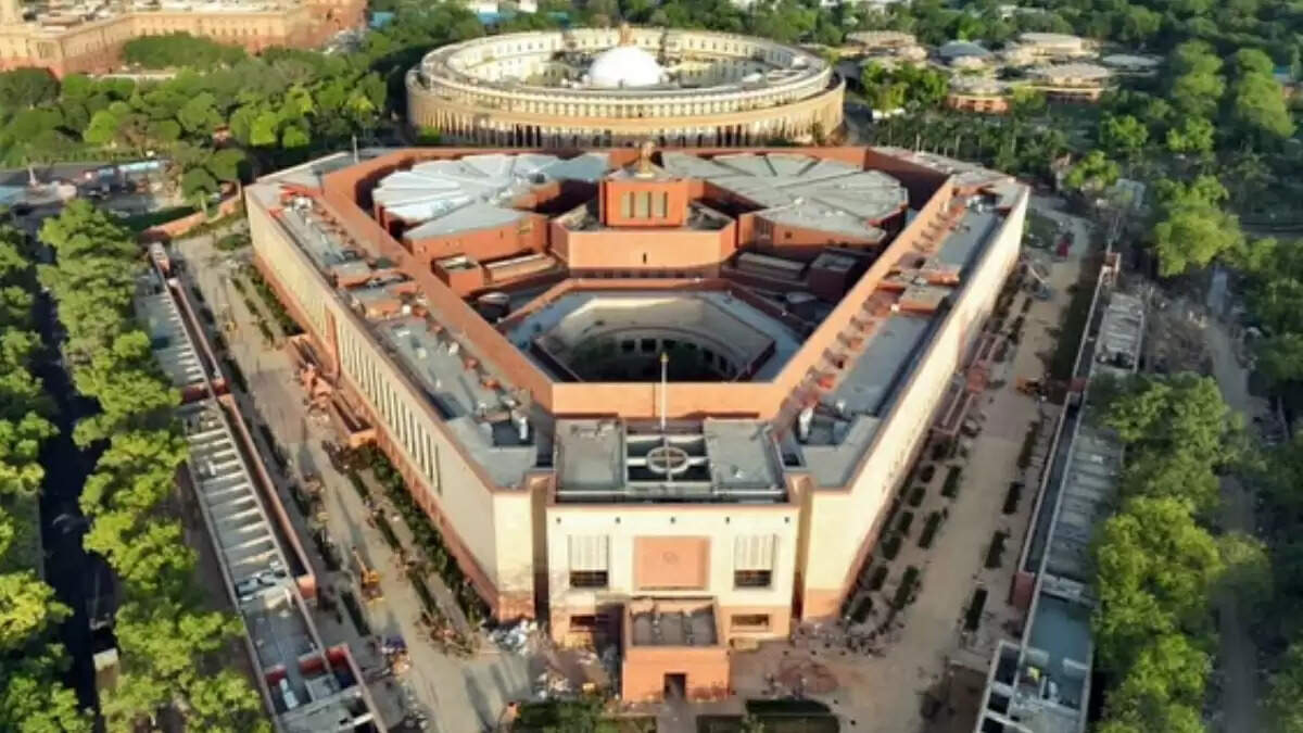 लोकसभा में मानसून सत्र के दौरान तीन महत्वपूर्ण विधेयकों पर चर्चा