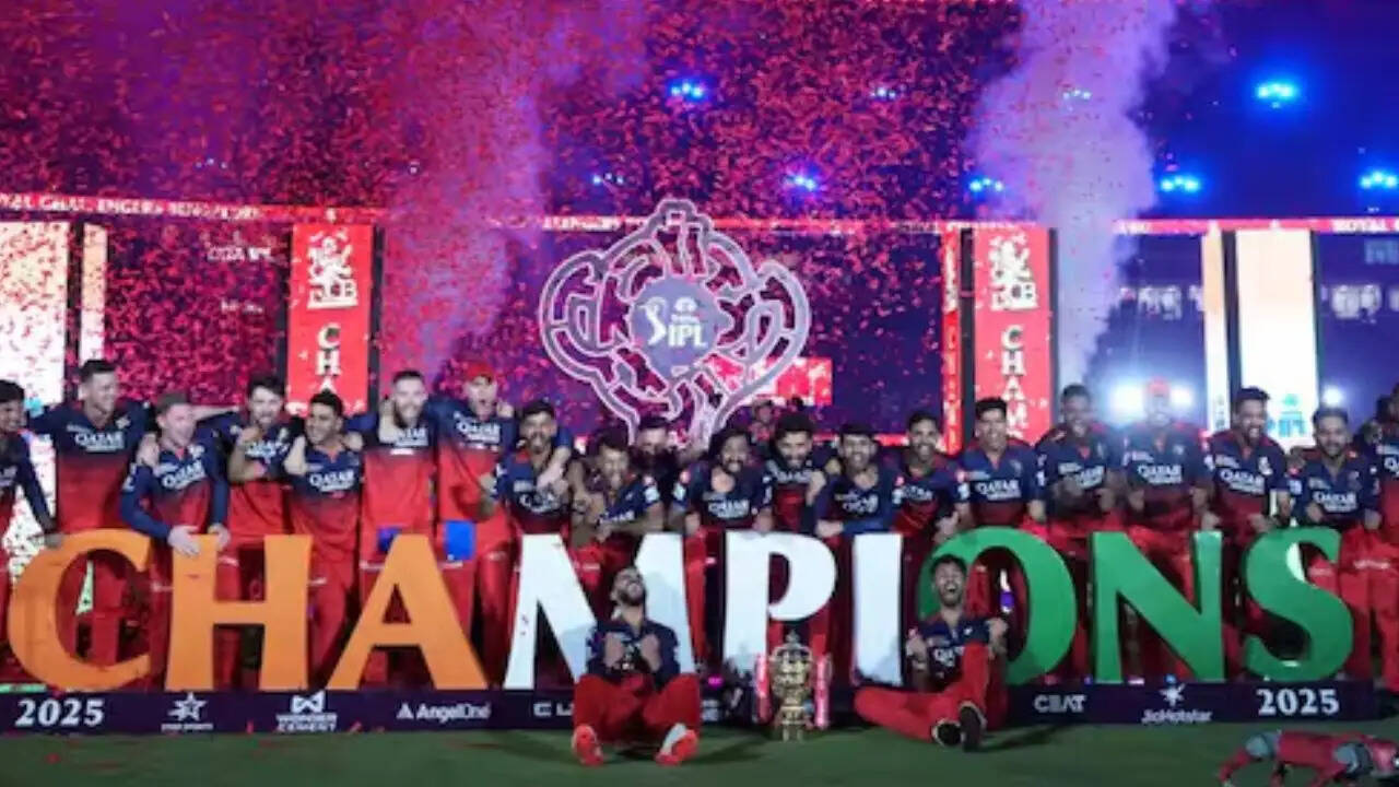 IPL 2026: रिकॉर्ड तोड़ दर्शकों के साथ क्रिकेट का महाकुंभ