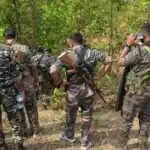 छत्तीसगढ़ में पुलिस और नक्सलियों के बीच मुठभेड़: 5 नक्सली ढेर, 2 जवान शहीद