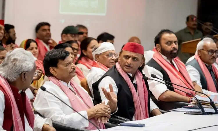 समाजवादी पार्टी ने भाजपा के खिलाफ अति निंदा प्रस्ताव पारित किया