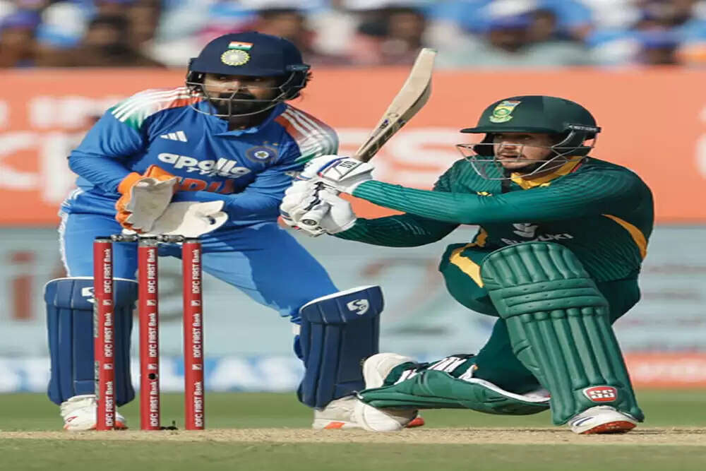 भारत और दक्षिण अफ्रीका के बीच तीसरा वनडे: क्विंटन डी कॉक का शतक