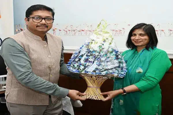 हरियाणा सरकार ने वर्षा खांगवाल को झज्जर का उपायुक्त नियुक्त किया