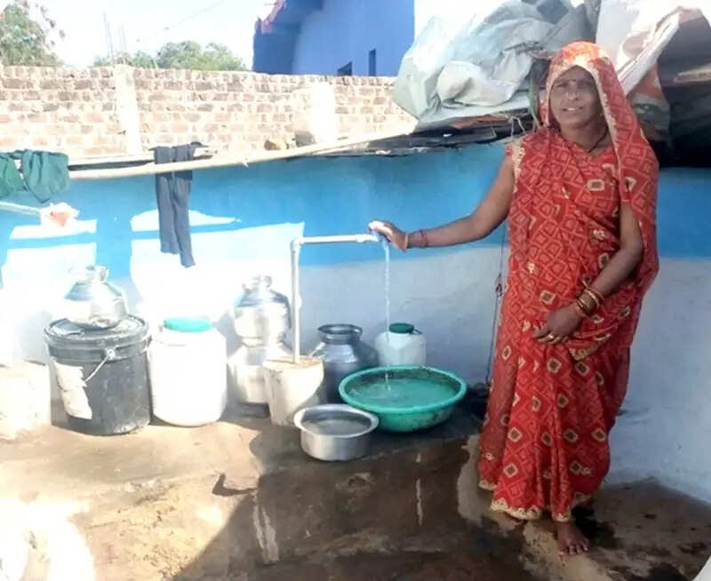 मध्य प्रदेश में जल जीवन मिशन से बदली गांवों की तस्वीर, 317 ग्रामों तक पहुंचा शुद्ध पेयजल