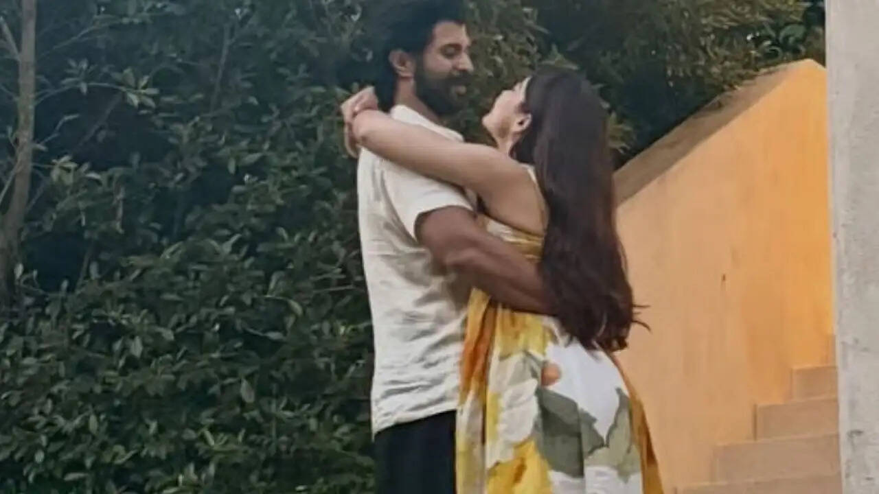 विजय देवरकोंडा और रश्मिका मंदाना का हनीमून: थाईलैंड में रोमांटिक पल