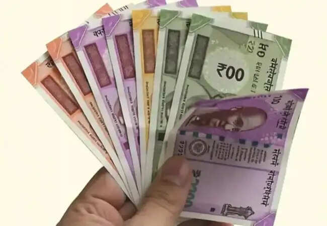 केंद्र सरकार ने प्लास्टिक नोटों की अफवाहों का किया खंडन