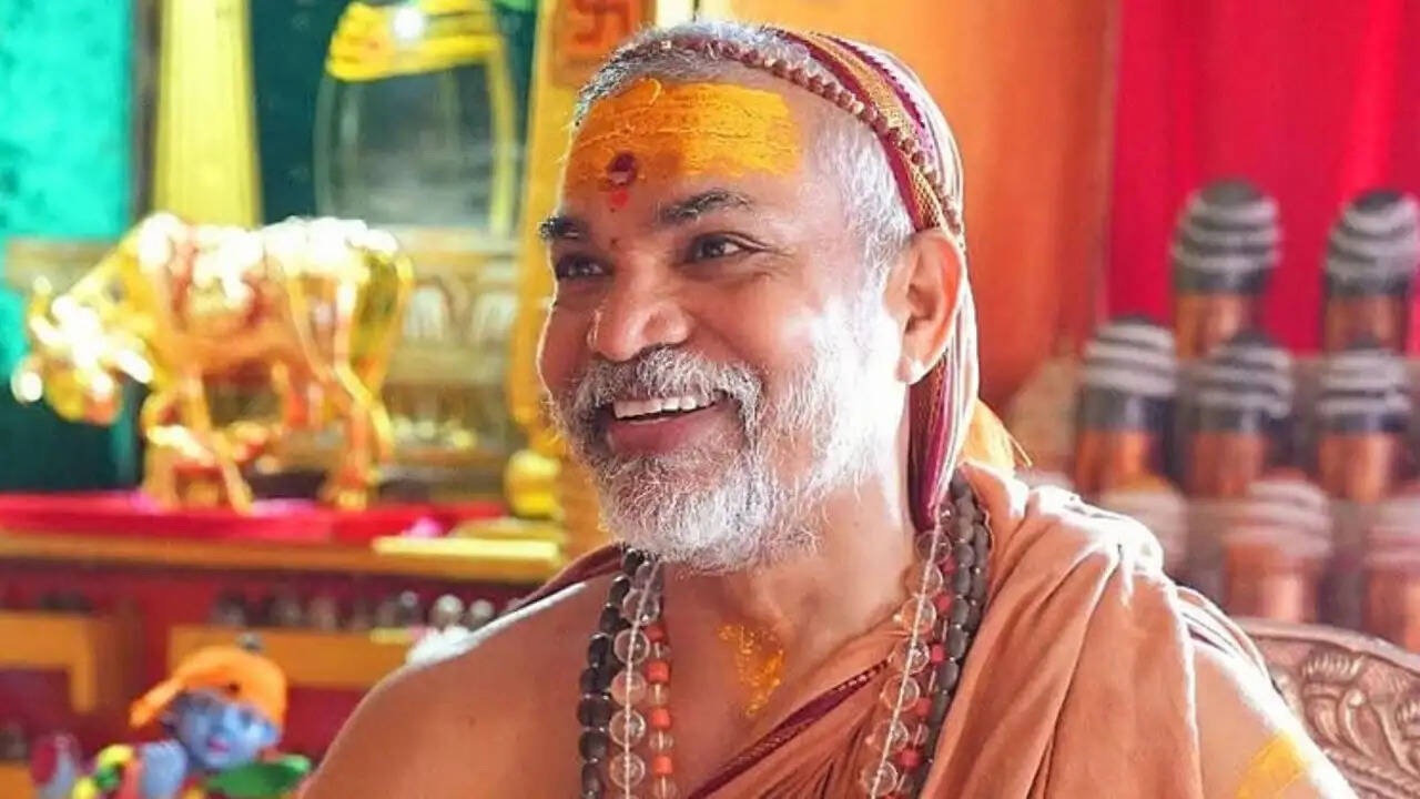 इलाहाबाद हाईकोर्ट ने स्वामी अविमुक्तेश्वरानंद को दी अग्रिम जमानत, गिरफ्तारी पर लगी रोक