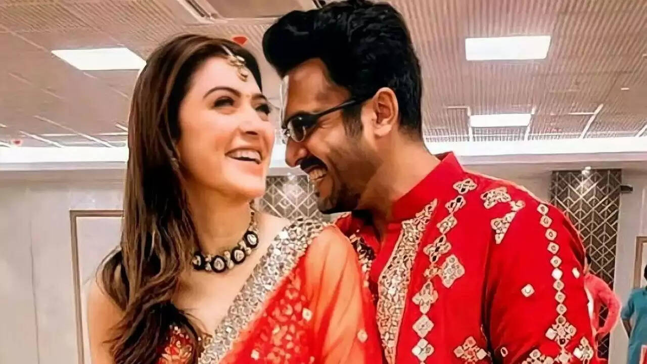 हंसिका मोटवानी की शादी में दरार: इंस्टाग्राम से हटाई तस्वीरें