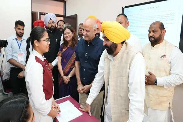 पंजाब की शिक्षा प्रणाली में आम आदमी पार्टी का क्रांतिकारी बदलाव