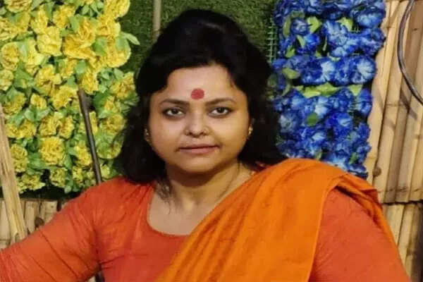 महामंडलेश्वर पूजा शकुन पांडेय की गिरफ्तारी: हत्याकांड में नया मोड़