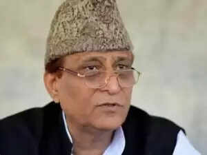 आजम खान और अखिलेश यादव की मुलाकात: सपा में पुराने नेताओं के साथ तालमेल