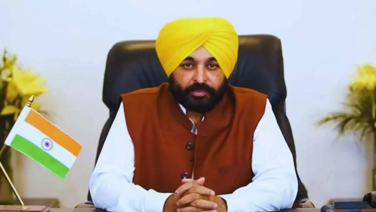 पंजाब में बाढ़ राहत: महिलाओं और बच्चों की सुरक्षा पर जोर
