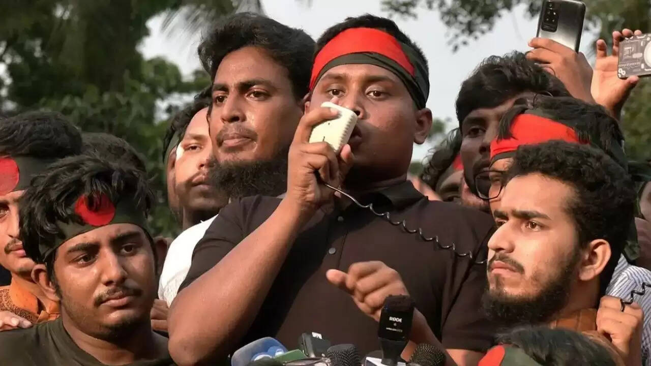 भारत-बांग्लादेश संबंधों में तनाव: हसनत अब्दुल्ला के विवादास्पद बयान पर प्रतिक्रिया