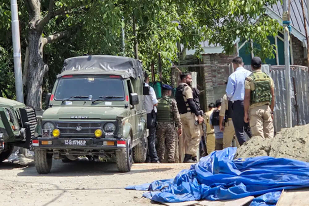 पुलवामा हमले के मास्टरमाइंड की हत्या, आतंकवादियों के लिए बड़ा झटका