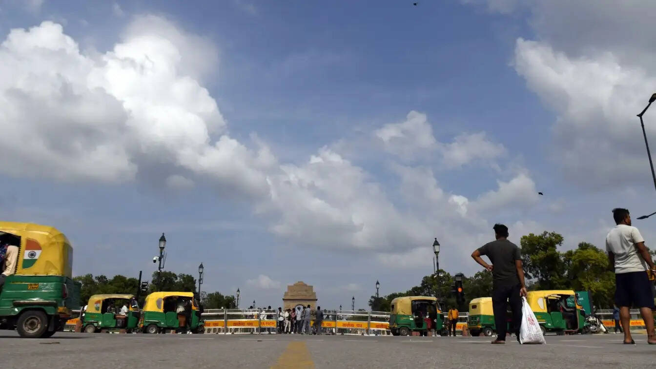 भारत में मॉनसून की दस्तक, कई राज्यों में बारिश और आंधी का अलर्ट