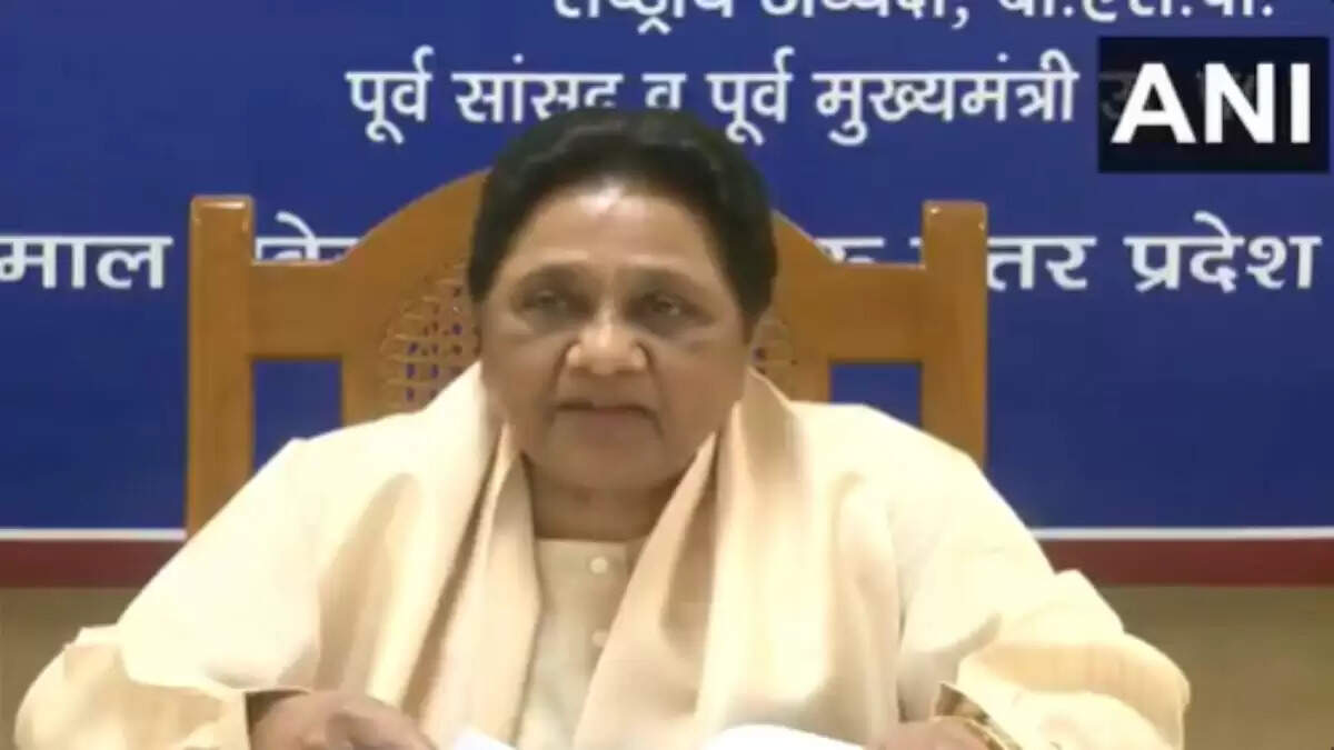 मायावती ने चंद्रशेखर आजाद पर साधा निशाना, दलित वोटों के बंटवारे की चिंता