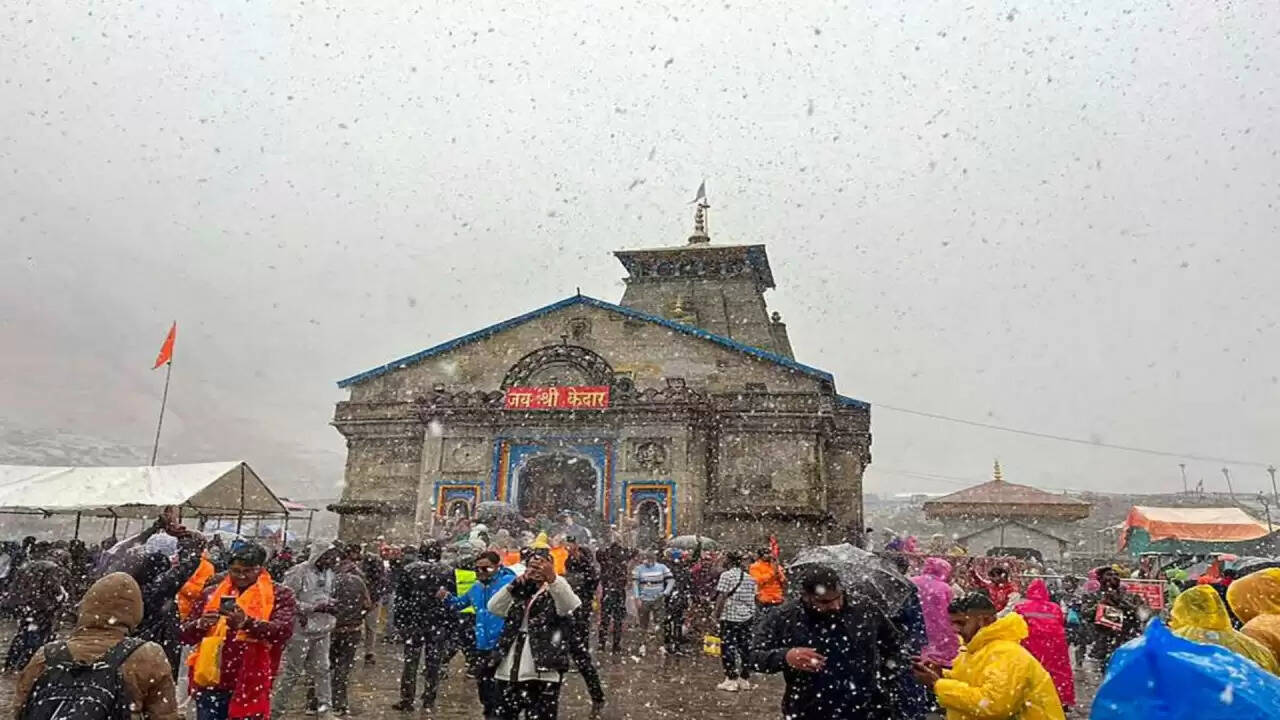 उत्तर भारत में बर्फबारी का आगाज़: ठंड ने किया दस्तक