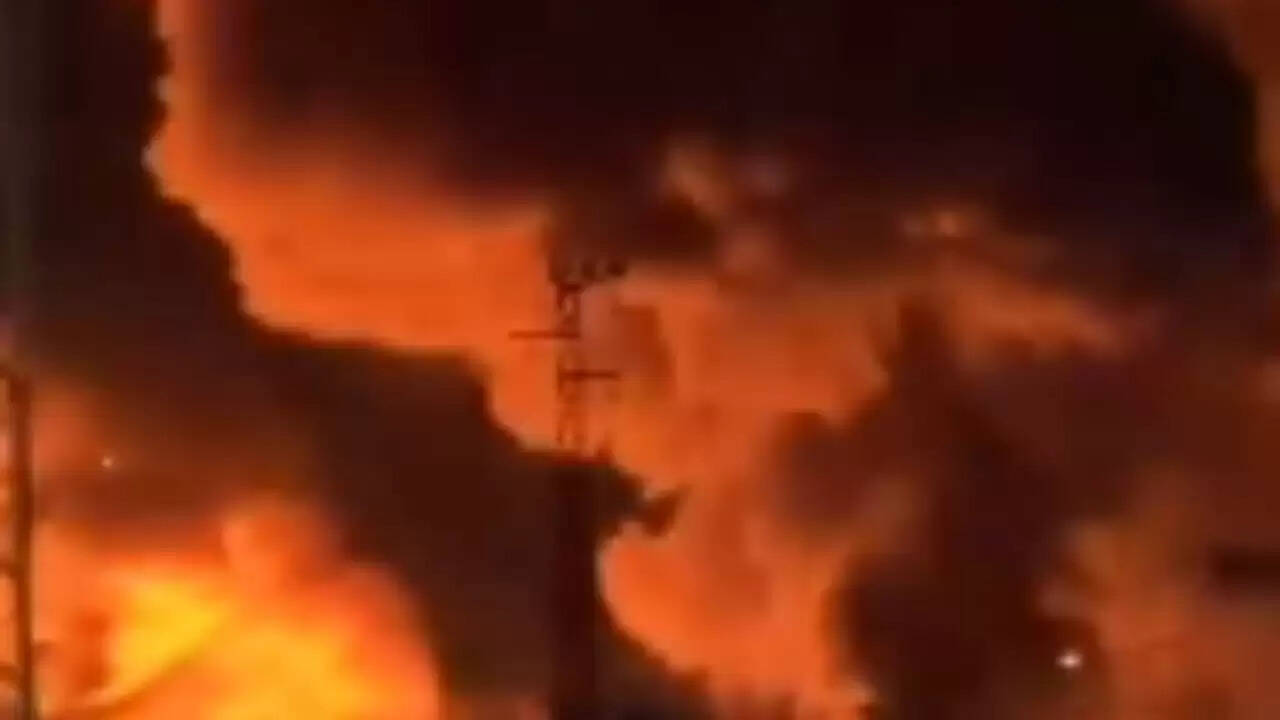 लेबनान में इजरायली हवाई हमले से बढ़ा तनाव