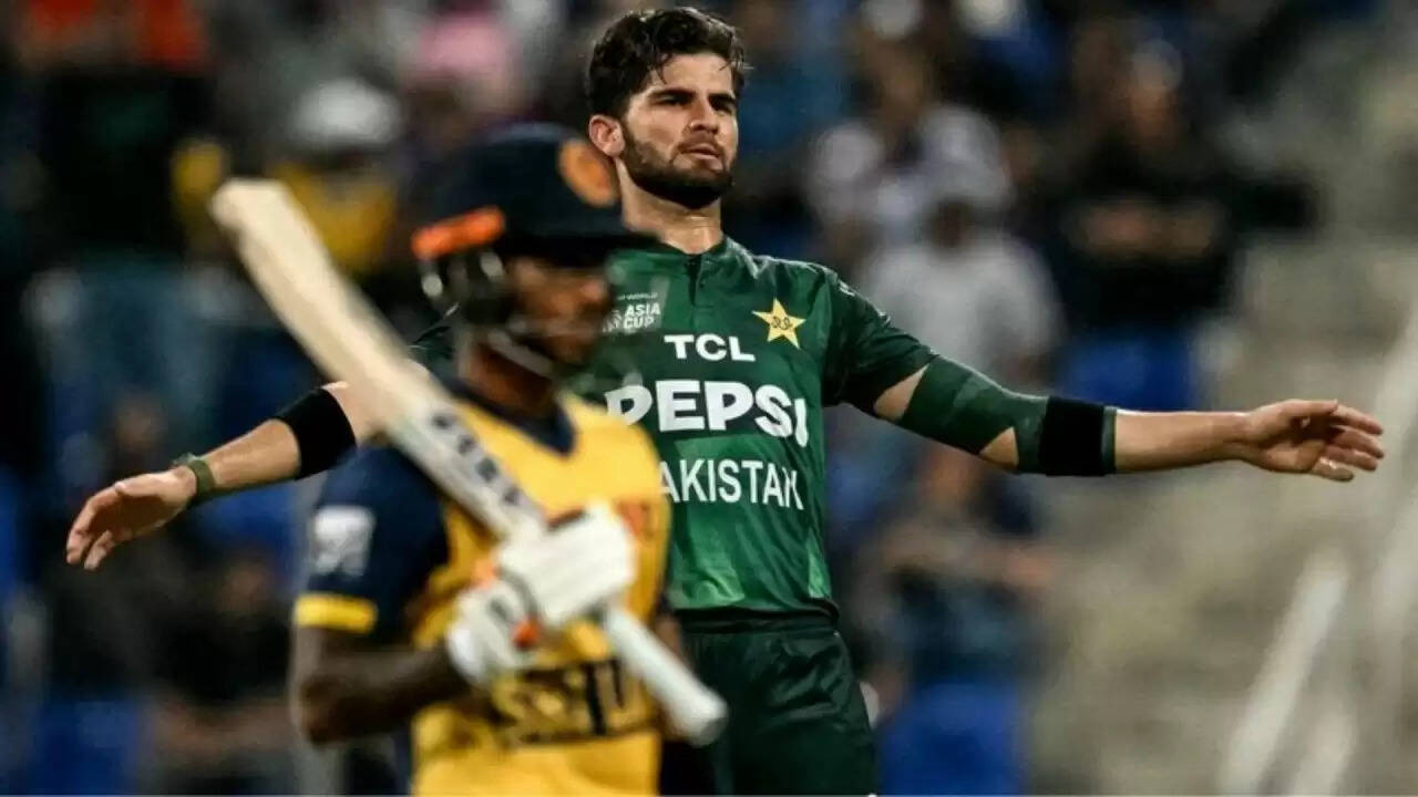 Asia Cup 2025: पाकिस्तान ने श्रीलंका को हराकर फाइनल की उम्मीदें जिंदा रखीं