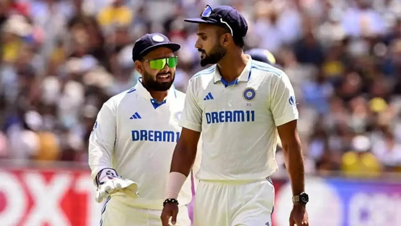 दक्षिण अफ्रीका टेस्ट सीरीज के लिए टीम इंडिया का 15 सदस्यीय वनडे स्क्वाड घोषित