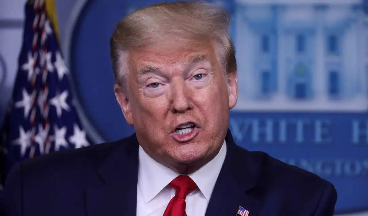 अमेरिका-ईरान तनाव: वार्ता की अनिश्चितता और ट्रंप की चेतावनी