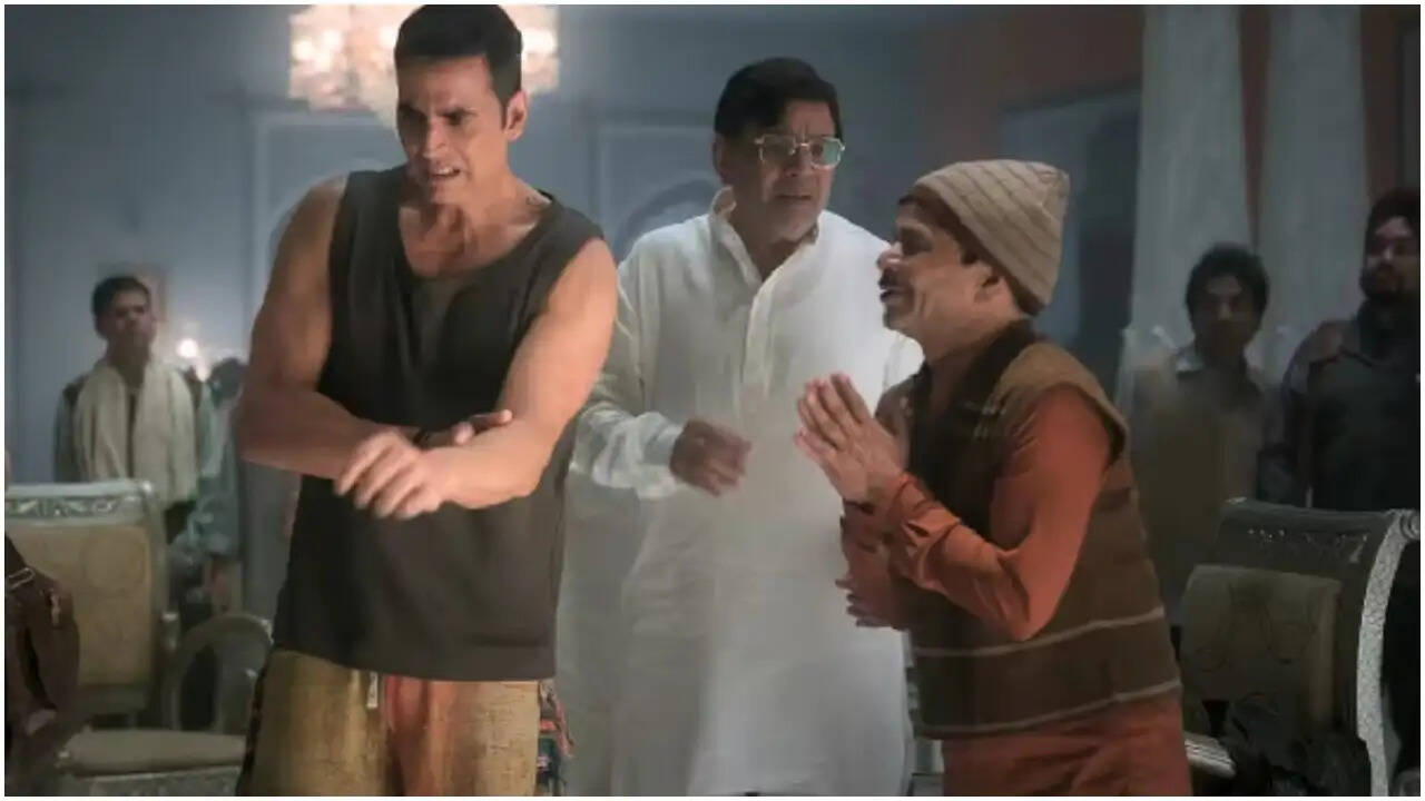 अक्षय कुमार की भूत बंगला ने बॉक्स ऑफिस पर मचाई धूम