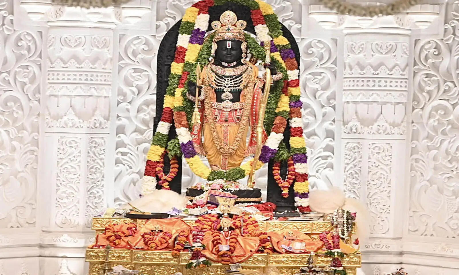 श्रीराम की मर्यादा: सत्य और कर्तव्य का प्रतीक