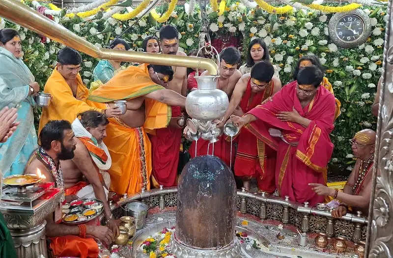 उज्जैनः महाकालेश्वर मंदिर में हर्षोल्लास के साथ मनाया गया महाशिवरात्रि पर्व