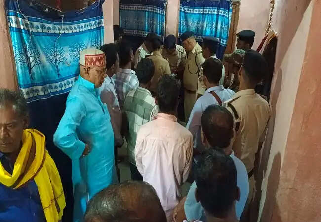 मुजफ्फरपुर में मां और दो बच्चों की हत्या से फैली दहशत