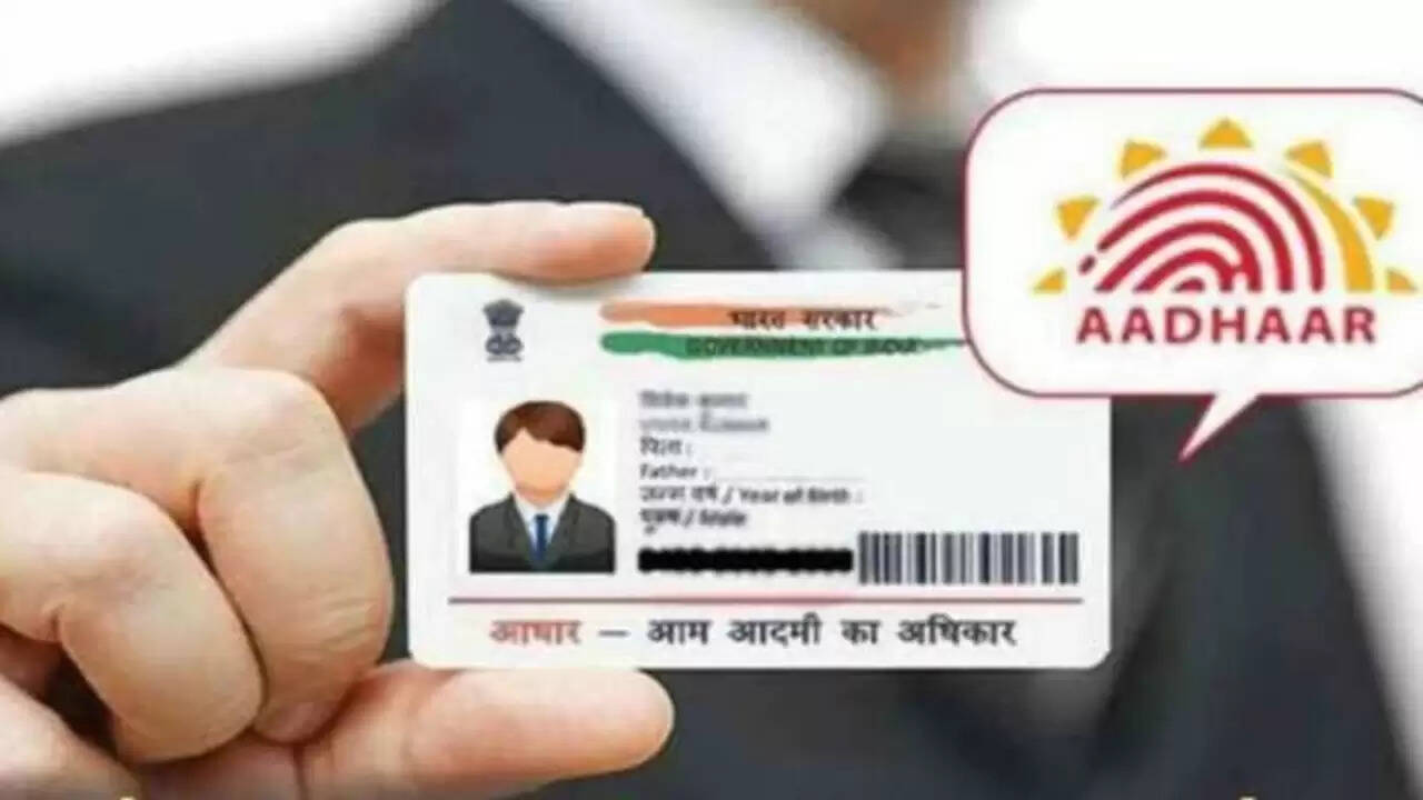 2025 में आधार कार्ड अपडेट के लिए आवश्यक दस्तावेज़ों की सूची