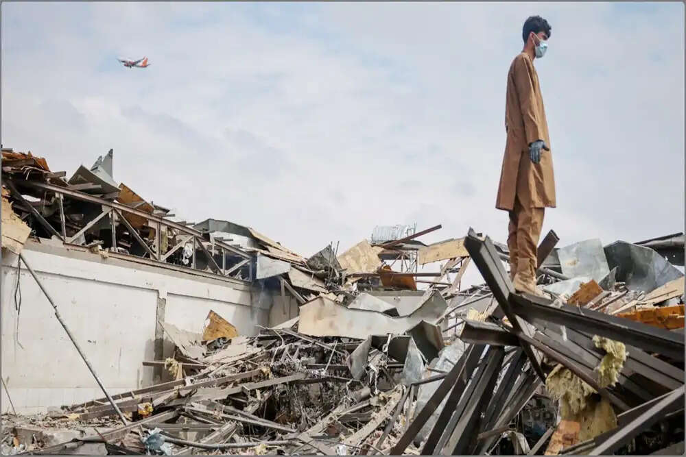 पाकिस्तान के हमले में अफगानिस्तान में 7 की मौत, 75 घायल