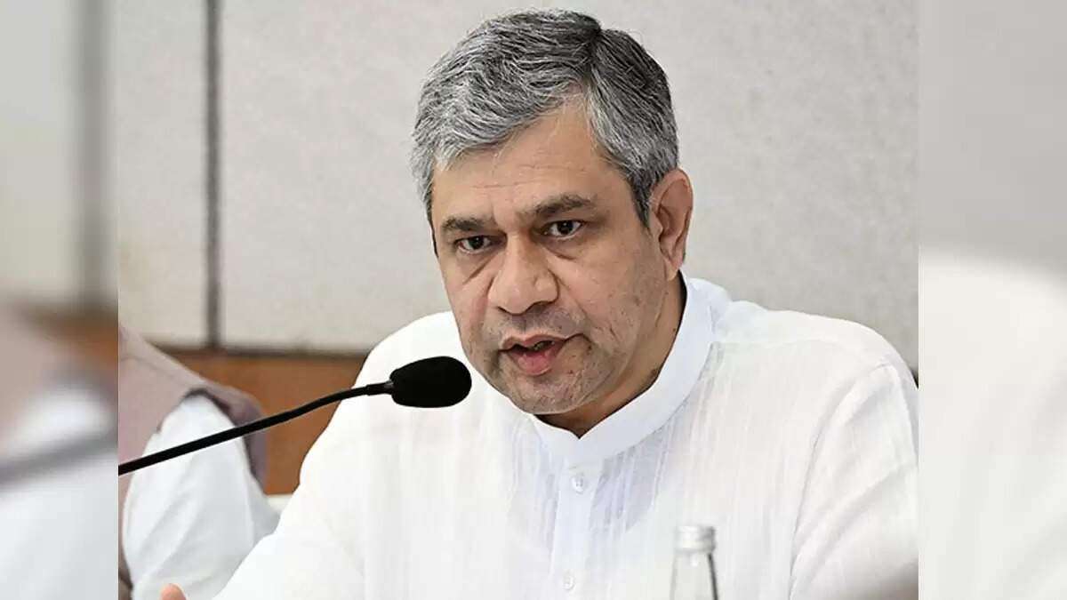भारतीय रेलवे का ग्रीन इंडिया मिशन: पर्यावरण संरक्षण में योगदान