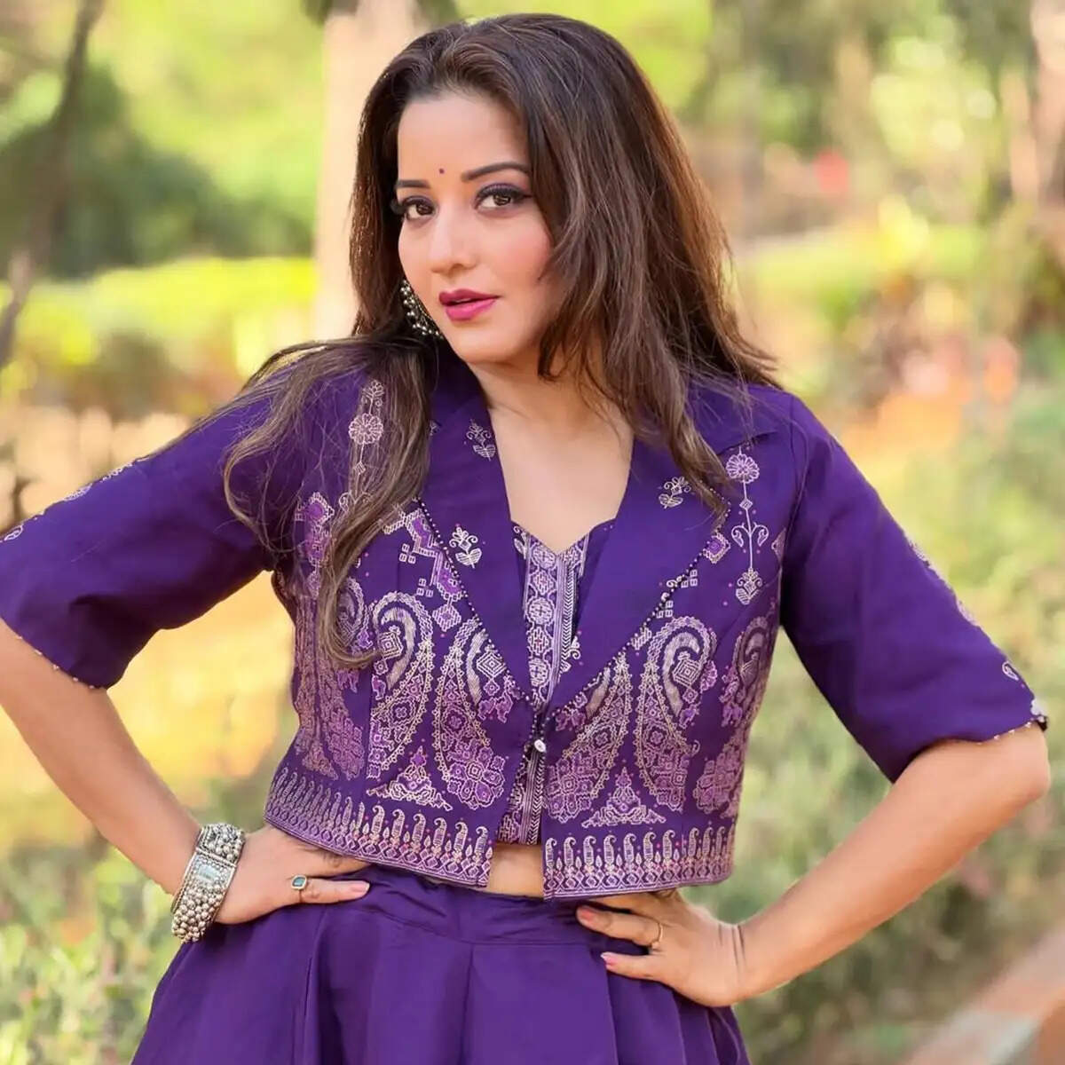 मोनालिसा ने मां बनने की इच्छा जताई, साझा की अपनी भावनाएं