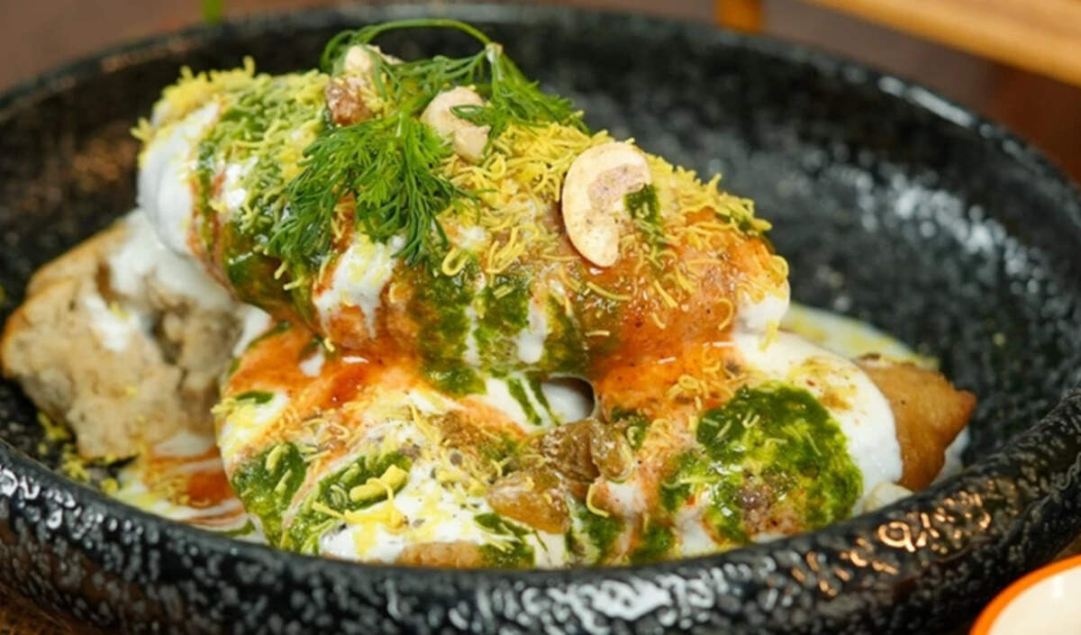 होली पर बनाएं खास दही गुजिया: एक नई रेसिपी