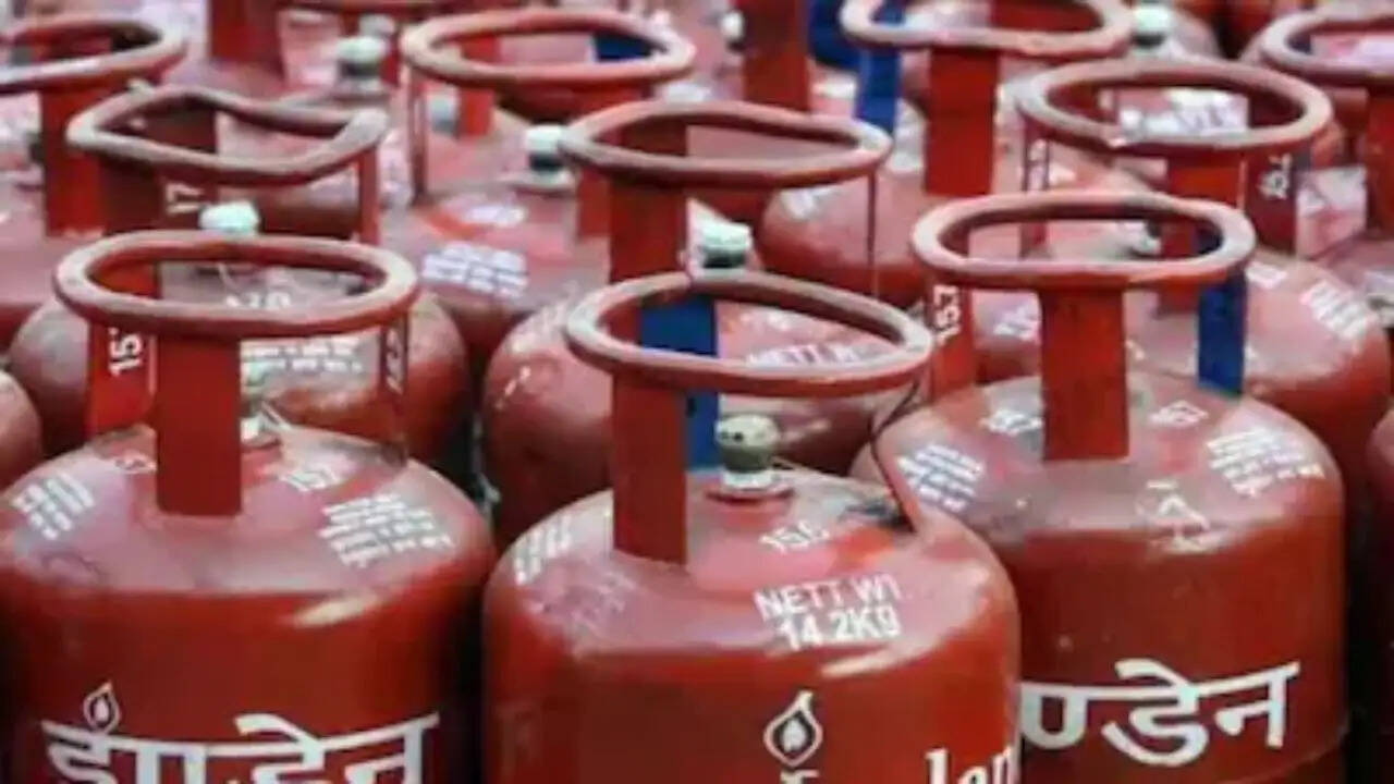 भारत में LPG संकट: क्या है सच और क्या हैं अफवाहें?