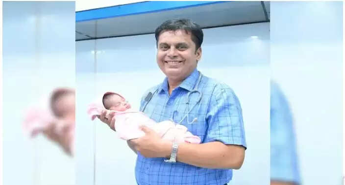 डॉ. गणेश राख की मानवता की मिसाल: मुफ्त प्रसव सेवा से बदल रहे हैं जीवन