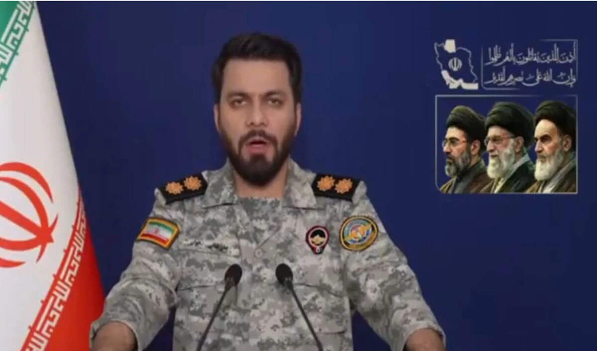 ईरान की अमेरिका और इज़राइल को चेतावनी: हमले का देंगे कड़ा जवाब