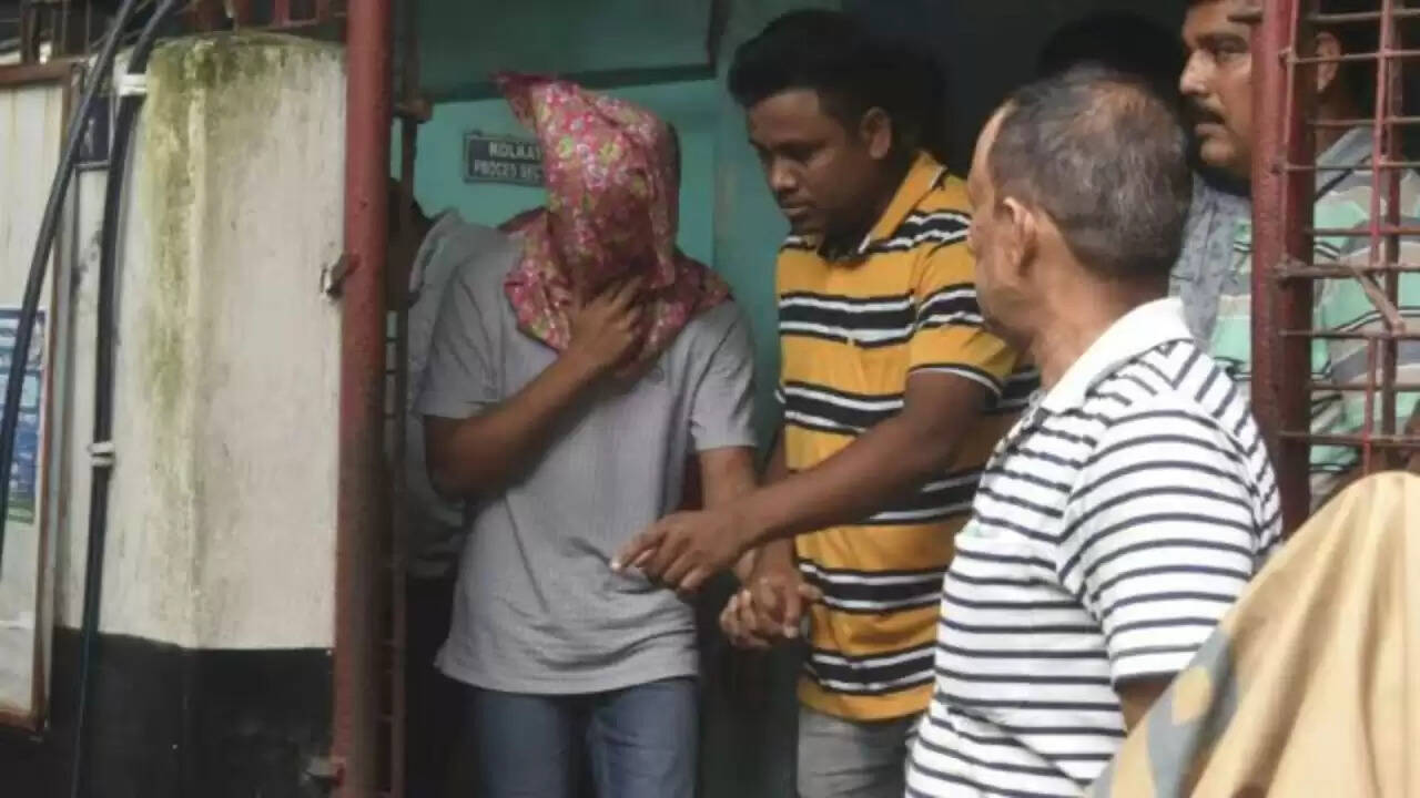 कोलकाता में लॉ कॉलेज छात्रा के साथ बलात्कार: चौथे आरोपी की गिरफ्तारी