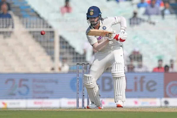 केएल राहुल ने टेस्ट क्रिकेट में 4000 रन का आंकड़ा पार किया