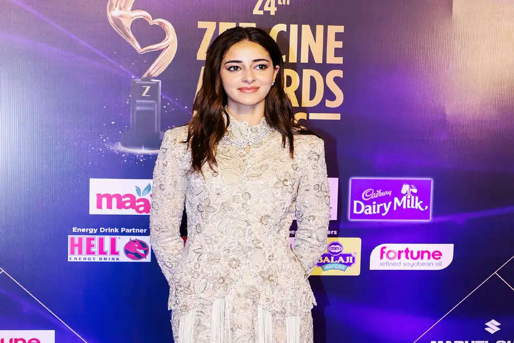 करण जौहर की नई फिल्म 'चांद मेरा दिल' में अनन्या पांडे और लक्ष्य ललवानी की जोड़ी