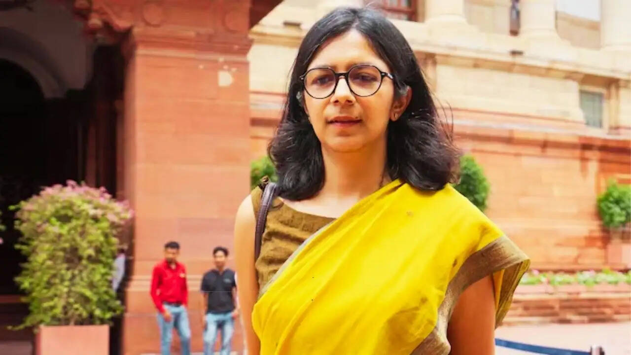 स्वाति मालीवाल का भाजपा में शामिल होना: AAP में बगावत की नई लहर